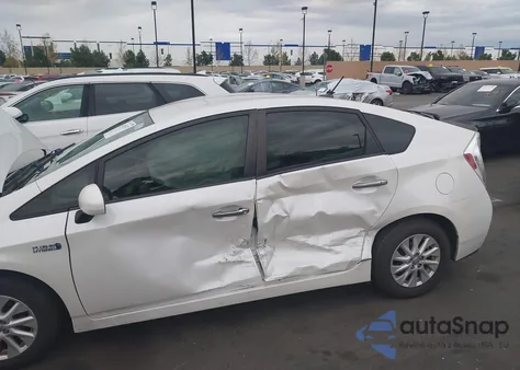 2013 Toyota Prius Plug-In из США, поврежденный, VIN JTDKN3DP4D3042128